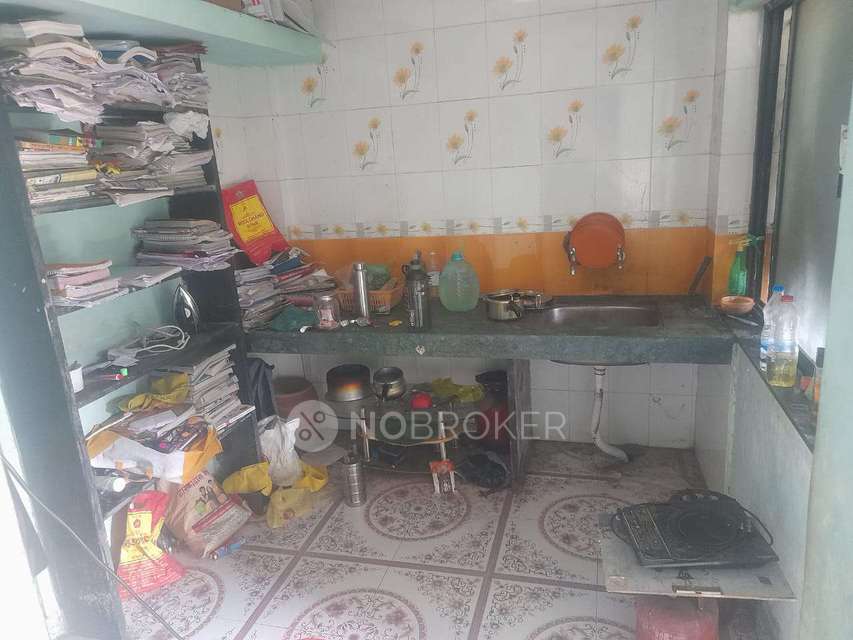 Shared Room for Male In 1 RK  In Shaniwar Peth