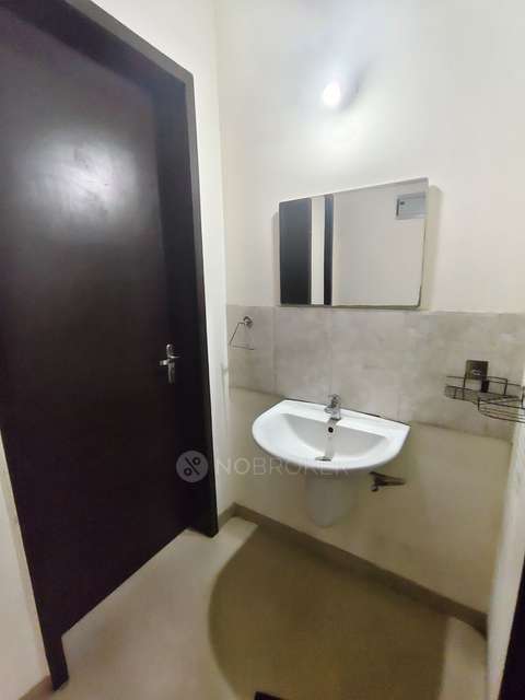 2 BHK Flat In R S Royal Castle for Rent  In Pimpri-chinchwad