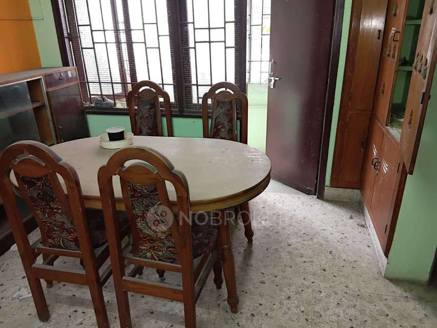 2 BHK Flat In Rudra Apartment for Rent  In Rudhra Flats, Singaram St, T. Nagar, Chennai, Tamil Nadu 600017, India