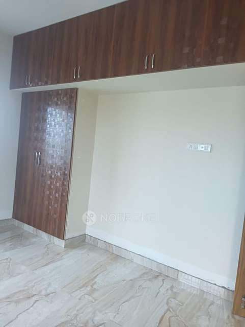 2 BHK Flat In Rainbow Castle Pallikarnai For Sale  In Rainbow Castle