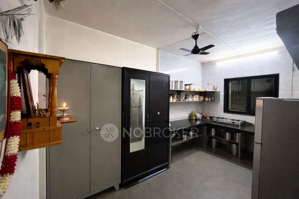 1 RK Flat In Amrut Park, Kalwa For Sale  In Kalwa