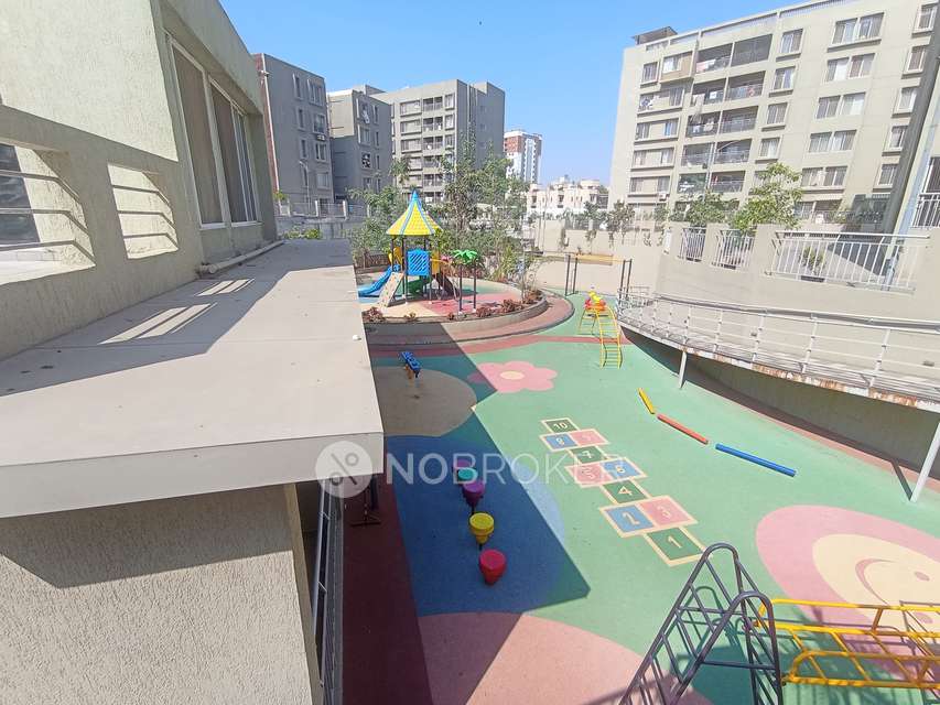 2 BHK Flat In Mantra 29 Gold Coast for Rent  In Tingre Nagar