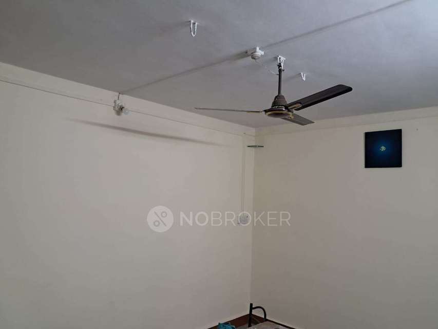 1 BHK Flat In Pancharatna Heightes,near Bharti Hospiral Dhankawadi  for Rent  In Fv64+pq8, Dhankawadi Rd, Chaintanya Nagar, Chitanya Nagar, Kala Nagar, Dhankawadi, Pune, Maharashtra 411043, India