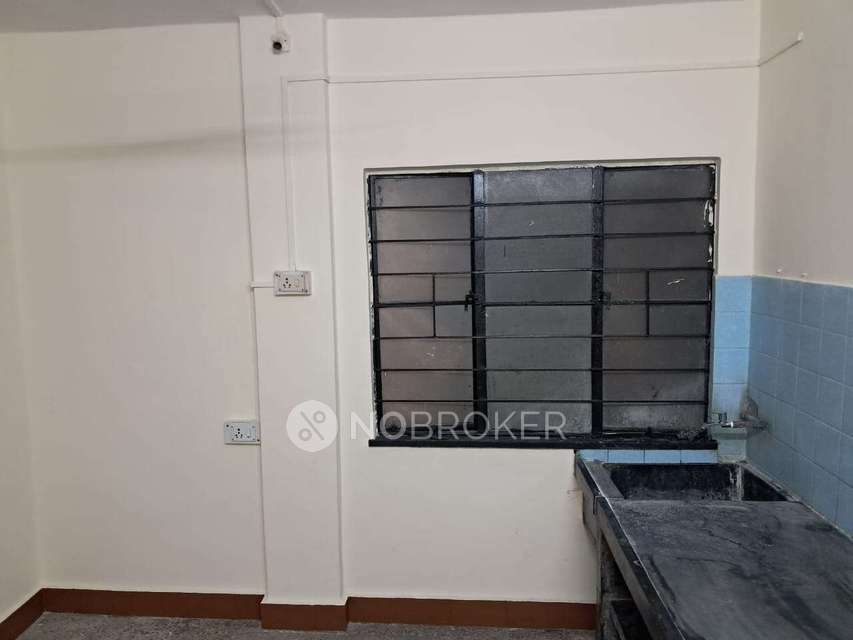 1 BHK Flat In Pancharatna Heightes,near Bharti Hospiral Dhankawadi  for Rent  In Fv64+pq8, Dhankawadi Rd, Chaintanya Nagar, Chitanya Nagar, Kala Nagar, Dhankawadi, Pune, Maharashtra 411043, India