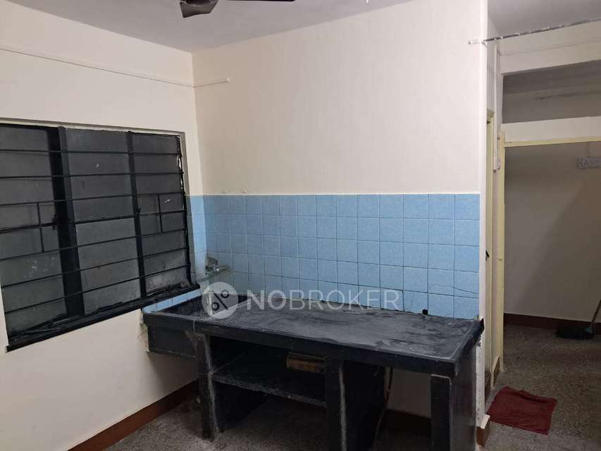 1 BHK Flat In Pancharatna Heightes,near Bharti Hospiral Dhankawadi  for Rent  In Fv64+pq8, Dhankawadi Rd, Chaintanya Nagar, Chitanya Nagar, Kala Nagar, Dhankawadi, Pune, Maharashtra 411043, India
