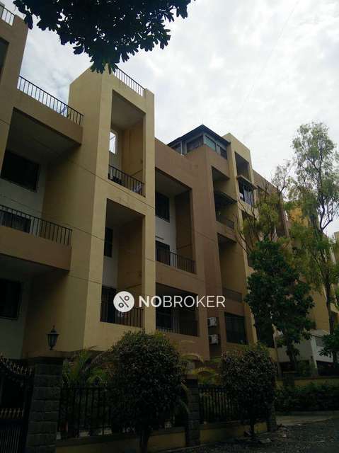 2 BHK Flat In Indraprastha Housing Society for Rent  In Hadapsar
