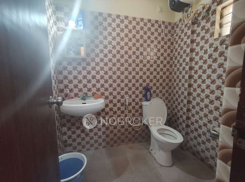 2 BHK Flat In Caesors Sion, Krishnarajapura For Sale  In Krishnarajapura