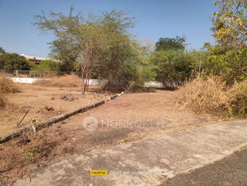 Plot For Sale  In Eta Wing Haven Gardens In Karanai