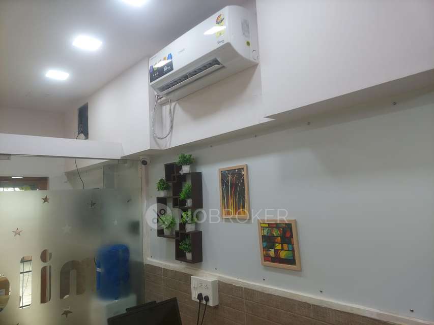 Shop in Vakola, Mumbai for Rent 