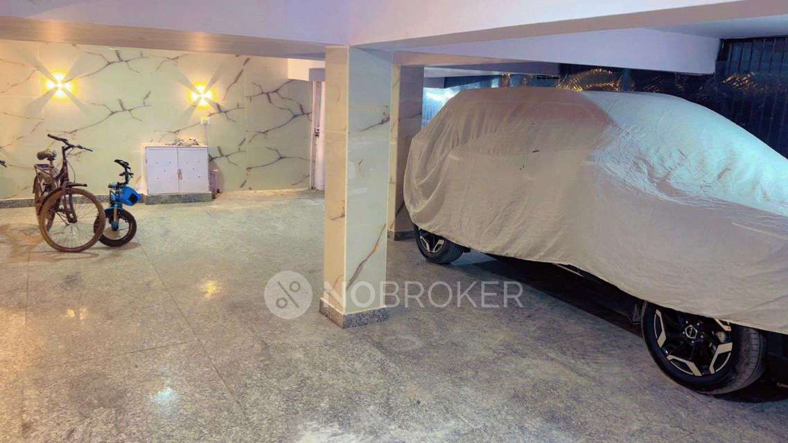 2 BHK Flat For Sale  In Rajori Garden