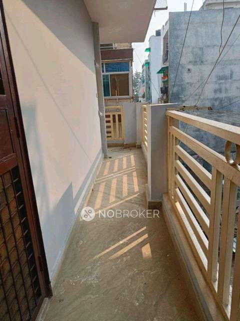3 BHK Flat In Sewak Park Extension For Sale  In B142, Block D, Sewak Park, Dwarka, Delhi, 110059, India