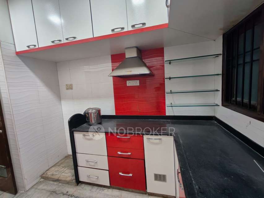 3 BHK Flat In Riddhi Siddhi Appartment for Rent  In Mint Street