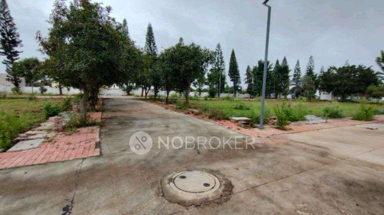 Plot For Sale  In Orian Vatavarana In Ramohalli
