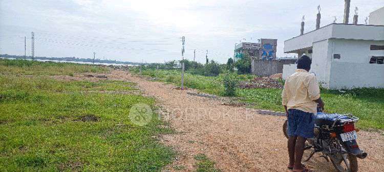 Godown/Warehouse in C98w+m2, Vaikunta Mahaprathanam, Narne Road, Ambedkar Nagar, Film Nagar, Hyderabad, Telangana 500104, India, Hyderabad for Rent 