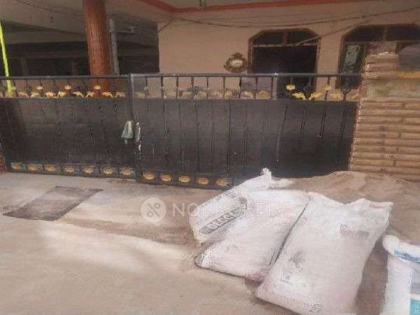 PG for Girls in Jawahar Colony,