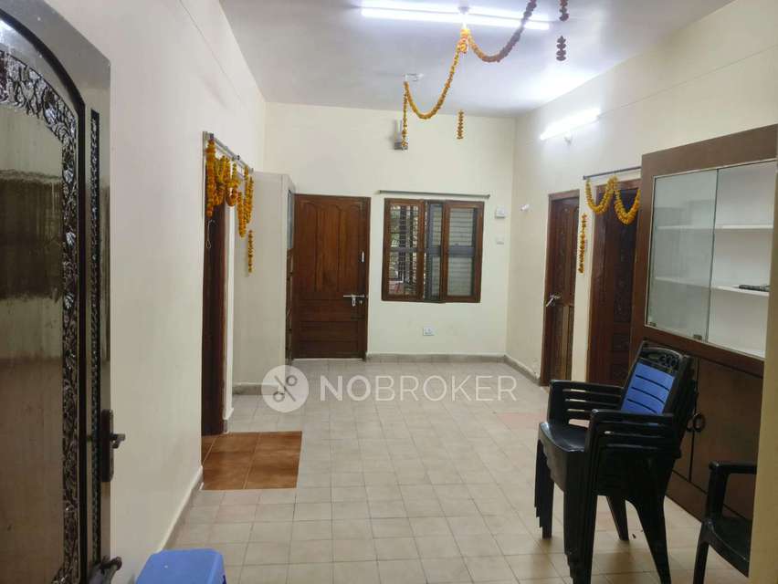 2 BHK Flat In Standalone Building  for Rent  In Lakdikapul