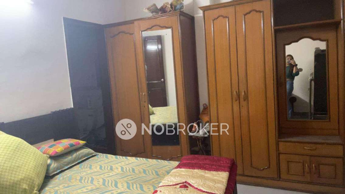 2 BHK Flat For Sale  In Kalkaji