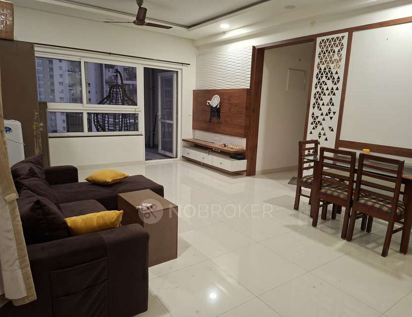 Single Room for Female In 3 BHK  In Godrej Infinity In Keshav Nagar