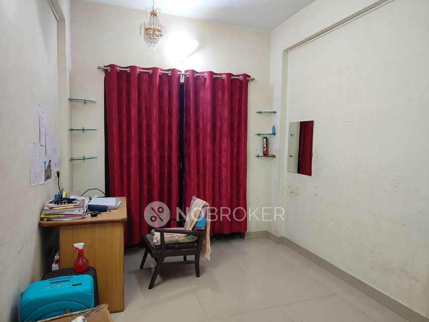 1 BHK Flat In Sai Samarth Buliding for Rent  In Ashish Garden Banquet Hall