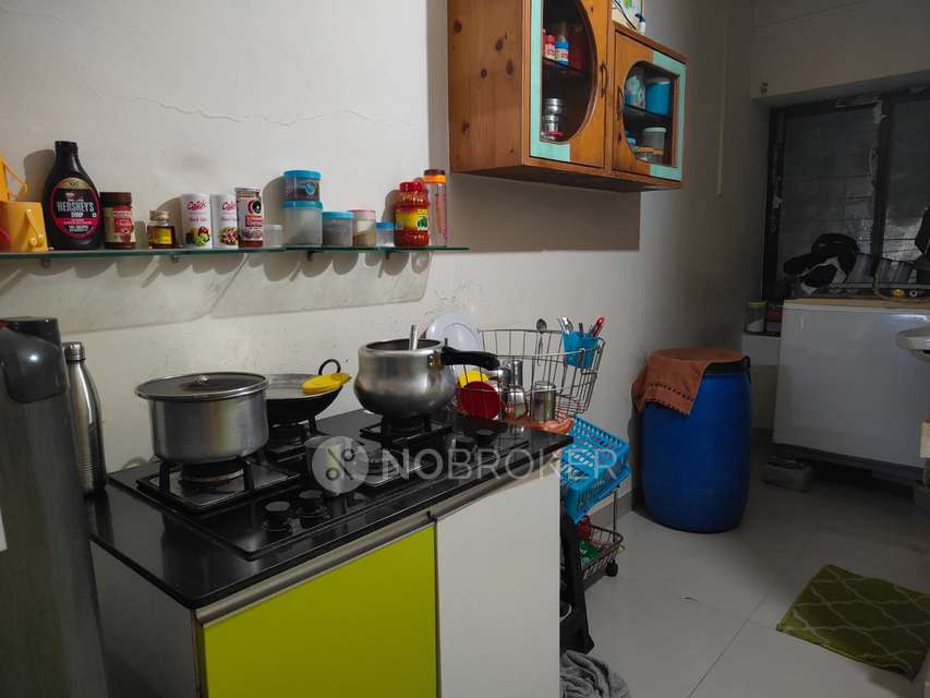 1 BHK Flat In Sai Samarth Buliding for Rent  In Ashish Garden Banquet Hall