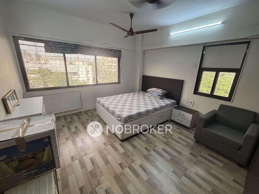 1 BHK Flat In Chandra Niwas Apartment, Andheri East For Sale  In Andheri East