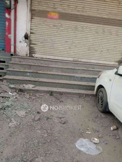 Shop in  Sector 10, Gurgaon for Rent 