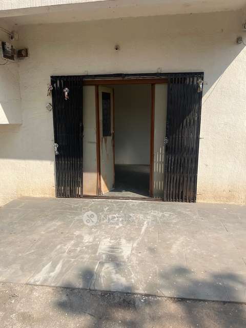 3 BHK House for Rent  In Learnwell School.
