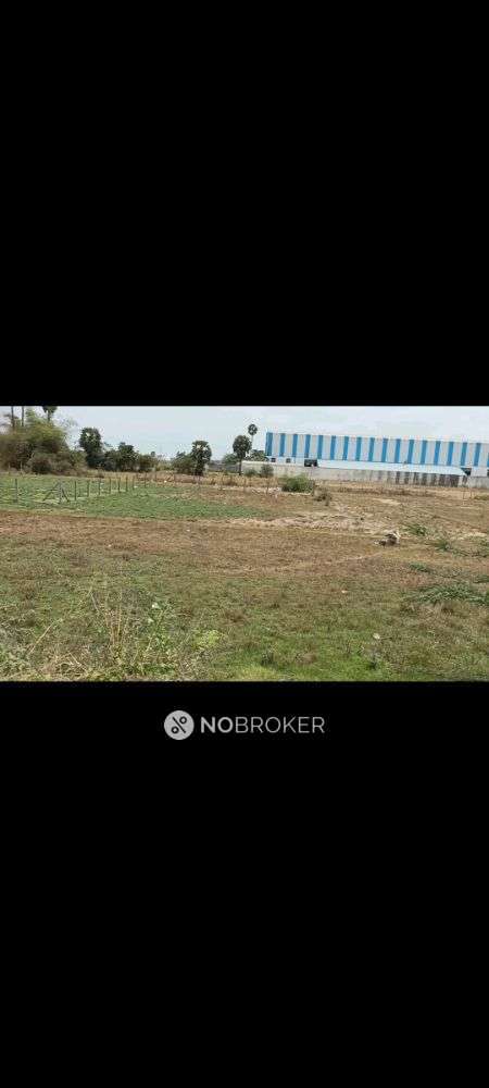 Plot For Sale  In Navalur