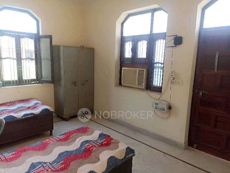 PG for Anyone in Sarita Vihar