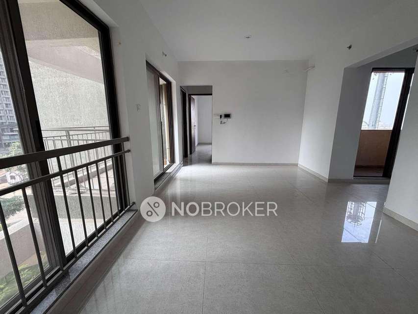 2 BHK Flat In Pride Manhattan For Sale  In Charholi Budruk