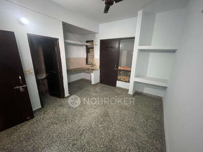 1 RK House for Rent  In Wazirabad