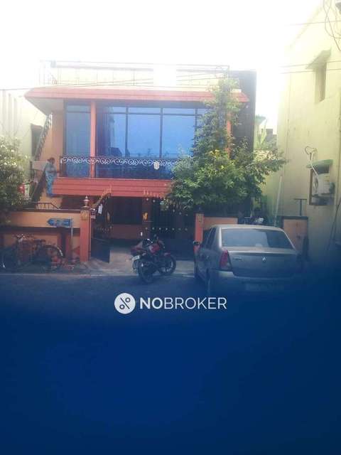 PG for Boys in New Perungalathur