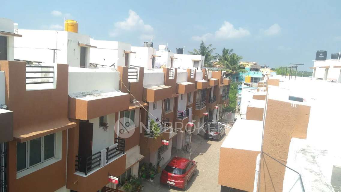 2 BHK House for Rent  In 237, Ayanambakkam Rd, Pachaiappan Nagar Phase Ii, Koladdi Village, Vijay Nagar, Chennai, Tamil Nadu 600095, India