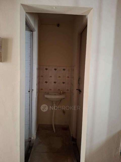 1 RK Flat In Standalone for Rent  In Hadapsar