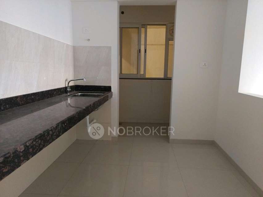 2 BHK Flat In Raheja Sterling, Nibm for Rent  In Mohammed Wadi