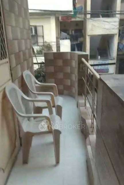 3 BHK Flat In Sayog Apartment, Paschim Vihar for Lease  In Block Gh 8