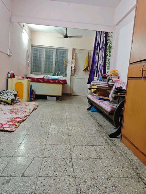 Shared Room for Female In 2 BHK  In Nivas In 446, Karunana Chatre Path, Near Jyoti Studio, Hasabnis Bakhal, Shaniwar Peth, Pune, Maharashtra 411030, India