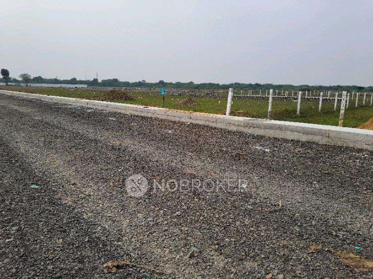 Plot For Sale  In Varam In Padappai