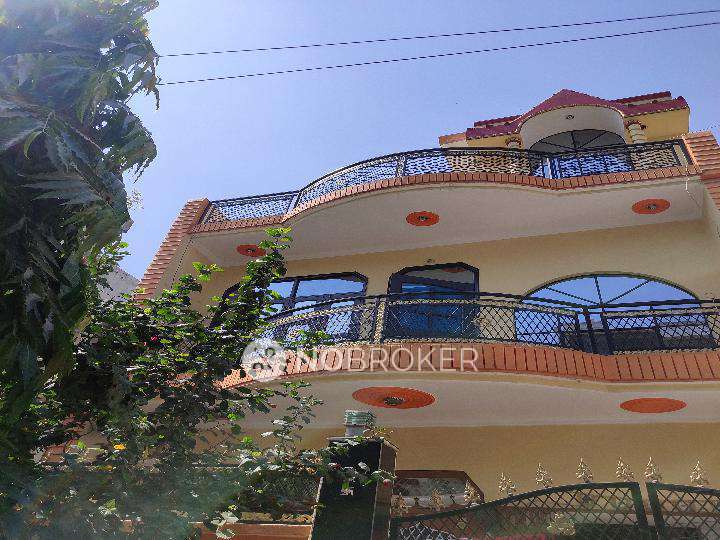 PG for Boys in Indirapuram