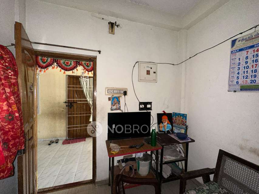1 BHK Flat In Praveenraj Flat for Lease  In Nanmangalam