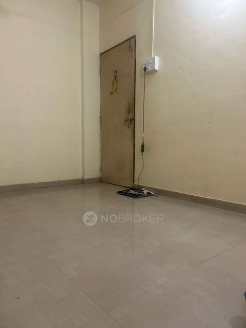 Shared Room for Female In 1 RK  In Shiwswarajya Building In Nigdi