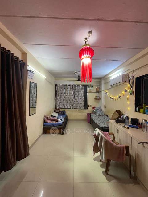 Shared Room for Male In 1 RK  In Dolphin Chs In Kandivali West