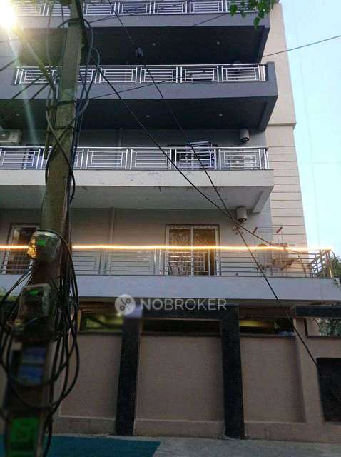 1 RK Flat for Rent  In  Sector 38