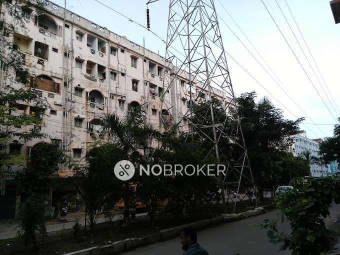 2 BHK Flat In Jana Priya Apartments for Rent  In Trimurti Colony