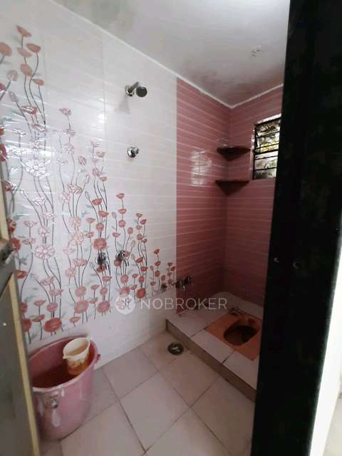 2 BHK Flat In Shardhul Appartemnt for Rent  In P. K. Dum Biryani House