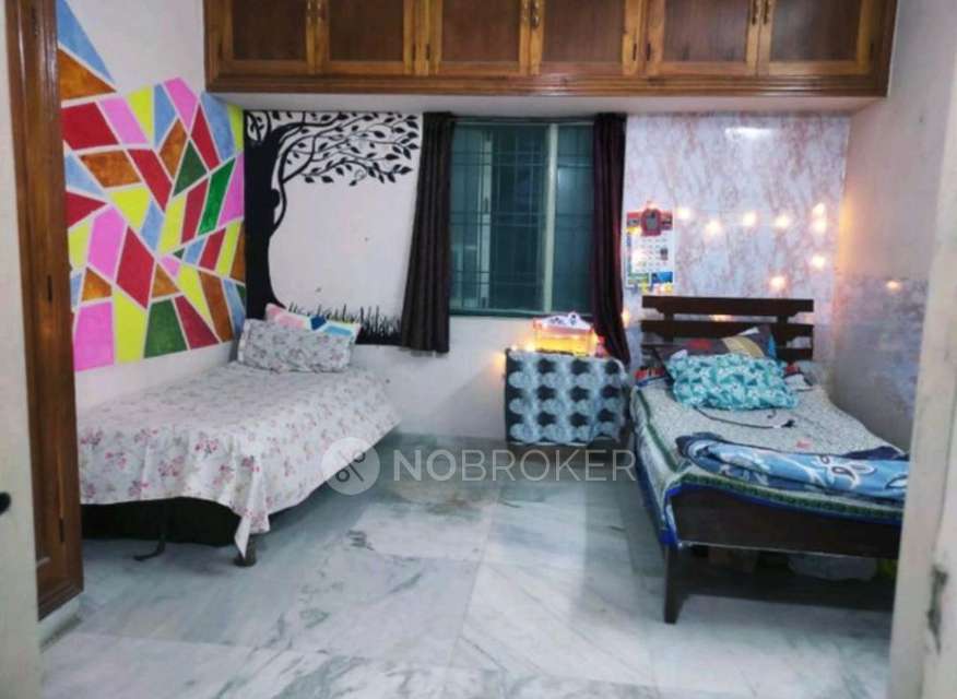 Shared Room for Female In 2 BHK  In Madhapur