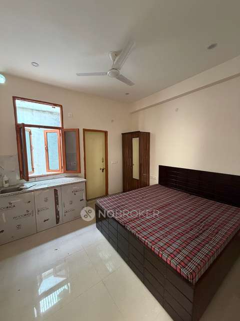 1 RK House for Rent  In Sector 72