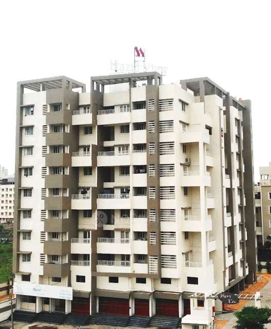 Single Room for Male In 1 BHK  In Hazel View In Pimpri-chinchwad