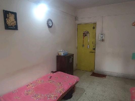 1 BHK Flat In Amit Park, Kothrud, Pune. for Rent  In 2949, Krutika Co-operative Housing Society, Tejas Society, Mantri Park, Kothrud, Pune, Maharashtra 411038, India