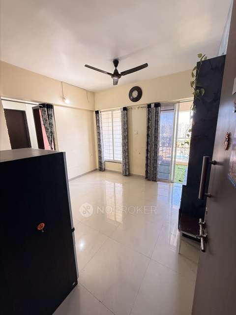 1 BHK Flat In Mantra Essence for Rent  In Undri